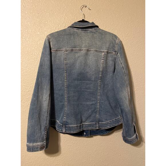 Chicos brand women’s Jean jacket - Picture 6 of 7
